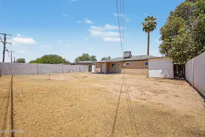 2929 W Loma Lane, Phoenix, AZ 85051 - Photo 25