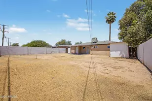 2929 W Loma Ln, Phoenix, AZ 85051 - Photo 25