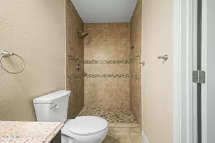 2929 W Loma Ln, Phoenix, AZ 85051 - Photo 11