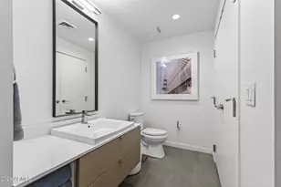 100 W Portland St, Phoenix, AZ 85003 - Photo 25