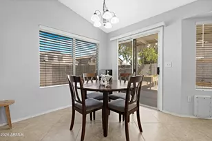 724 E Kesler Ln, Chandler, AZ 85225 - Photo 15