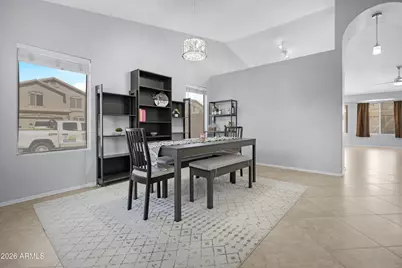 724 E Kesler Lane, Chandler, AZ 85225 - Photo 17