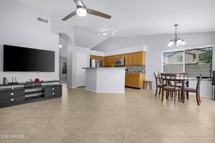 724 E Kesler Ln, Chandler, AZ 85225 - Photo 7