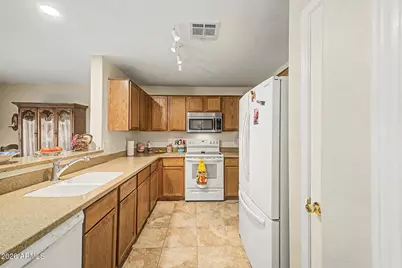 22129 W Lasso Lane, Buckeye, AZ 85326 - Photo 5