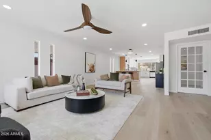10838 N 12th St, Phoenix, AZ 85020 - Photo 3