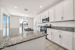 6808 N 88th Ln, Glendale, AZ 85305 - Photo 17