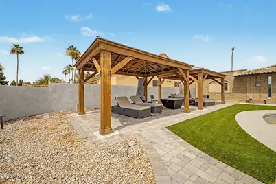 14350 N Medinan Drive, Phoenix, AZ 85022 - Photo 29