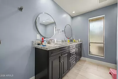 14350 N Medinan Drive, Phoenix, AZ 85022 - Photo 17