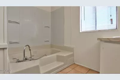 39805 N New River Road, Phoenix, AZ 85086 - Photo 19