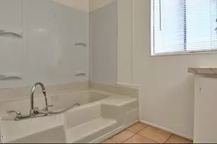 39805 N New River Rd, Phoenix, AZ 85086 - Photo 19