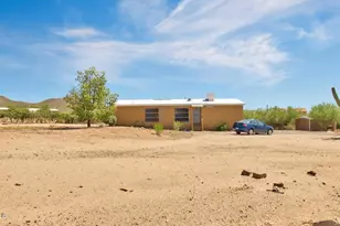 39805 N New River Rd, Phoenix, AZ 85086 - Photo 3