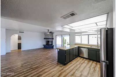 2602 E Charleston Avenue, Phoenix, AZ 85032 - Photo 5