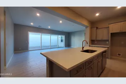 241 E Azalea Drive, Chandler, AZ 85286 - Photo 11