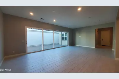 241 E Azalea Drive, Chandler, AZ 85286 - Photo 3