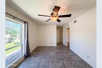 2346 E Mescal Street, Phoenix, AZ 85028 - Photo 11