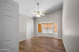 1214 E Beverly Ln, Phoenix, AZ 85022 - Photo 13