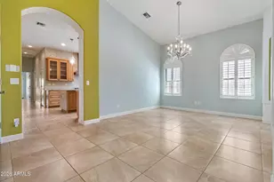 11660 W Lakeview Ct, Surprise, AZ 85378 - Photo 15