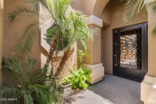 11660 W Lakeview Ct, Surprise, AZ 85378 - Photo 9
