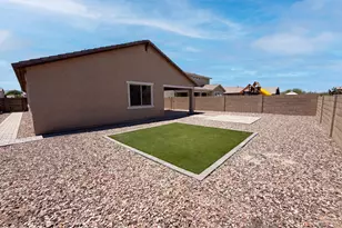 8014 W Atlantis Wy, Phoenix, AZ 85043 - Photo 31