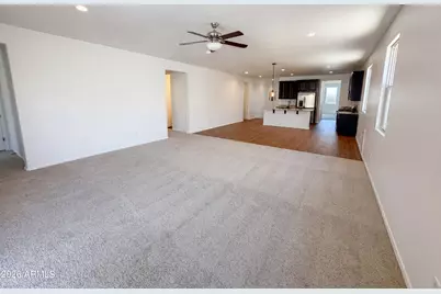 8014 W Atlantis Way, Phoenix, AZ 85043 - Photo 3