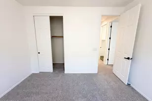 8014 W Atlantis Wy, Phoenix, AZ 85043 - Photo 21