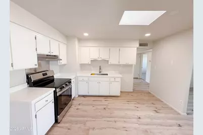 14621 N 31st Avenue, Phoenix, AZ 85053 - Photo 11
