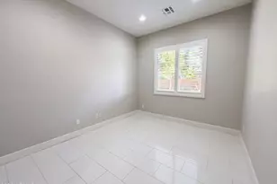1738 E Beretta Pl, Chandler, AZ 85286 - Photo 15