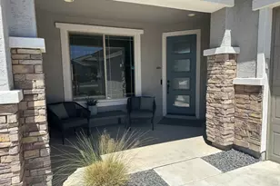 7228 W Quail Track Dr, Peoria, AZ 85383 - Photo 5