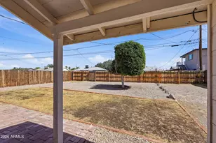 11108 W Missouri Ave, Youngtown, AZ 85363 - Photo 17