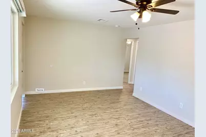 11108 W Missouri Avenue, Youngtown, AZ 85363 - Photo 3