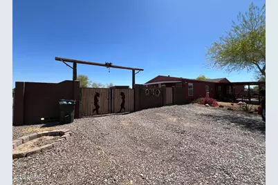 19743 W Palm Lane, Buckeye, AZ 85396 - Photo 11