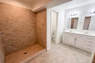 8631 S 6th St, Phoenix, AZ 85042 - Photo 23