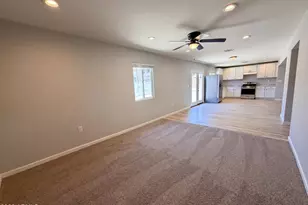 8631 S 6th St, Phoenix, AZ 85042 - Photo 7