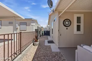 650 N Hawes Rd, Mesa, AZ 85207 - Photo 33