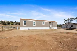 18296 S Frontier Rd, Peeples Valley, AZ 86332 - Photo 41