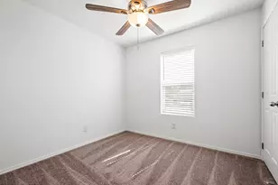 18296 S Frontier Rd, Peeples Valley, AZ 86332 - Photo 17