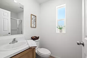 18296 S Frontier Rd, Peeples Valley, AZ 86332 - Photo 23
