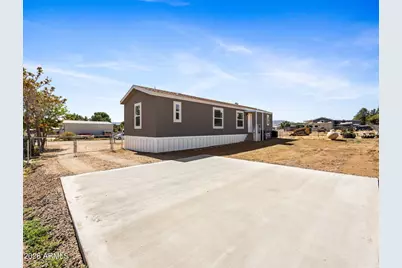 18296 S Frontier Road, Peeples Valley, AZ 86332 - Photo 29