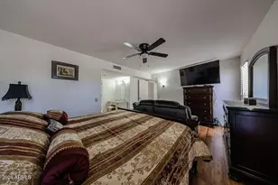 10913 W Manzanita Dr, Sun City, AZ 85373 - Photo 15