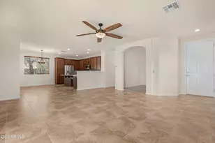 7203 W Andrew Ln, Peoria, AZ 85383 - Photo 5