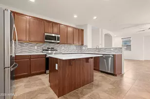 7203 W Andrew Ln, Peoria, AZ 85383 - Photo 9