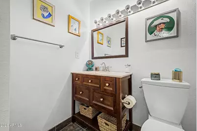 749 E Montebello Avenue #128, Phoenix, AZ 85014 - Photo 13