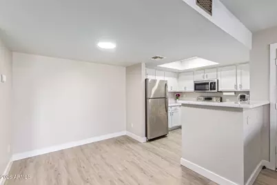 5757 W Eugie Avenue #1010, Glendale, AZ 85304 - Photo 9