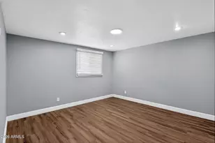 5740 N 42nd Ave, Phoenix, AZ 85019 - Photo 11