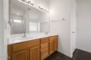 18604 N 30th Pl, Phoenix, AZ 85050 - Photo 13