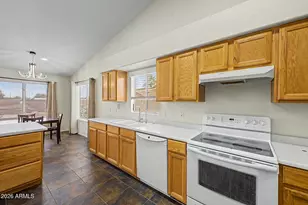 18604 N 30th Pl, Phoenix, AZ 85050 - Photo 11
