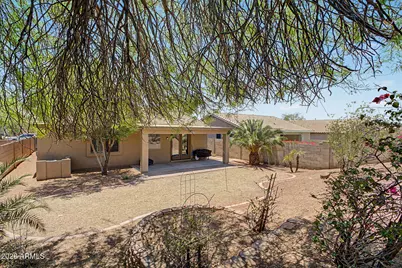17512 W Desert View Lane, Goodyear, AZ 85338 - Photo 27