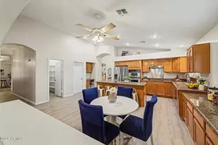 3903 W Grandview Rd, Phoenix, AZ 85053 - Photo 9
