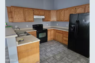 9033 W Oneida Drive, Arizona City, AZ 85123 - Photo 3