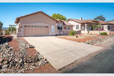 718 S Wandering River Road, Cornville, AZ 86325 - Photo 3
